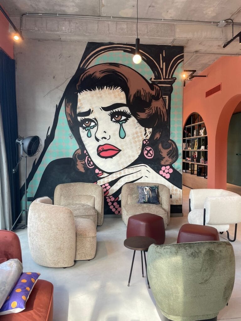 Moxy Verona 
